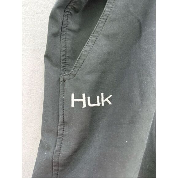 Huk Mens Black Next Level Fishing Quick Dry Performance Cargo Shorts Size 2XL - Picture 3 of 7